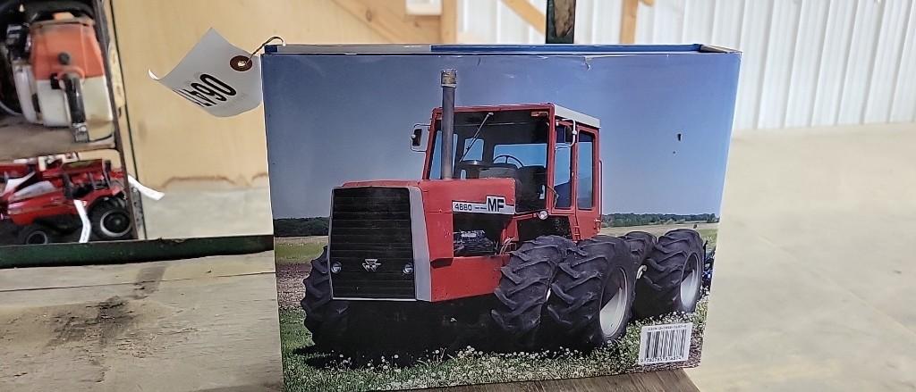 ULTIMATE GUIDE TO TRACTORS HARDCOVER BOOK