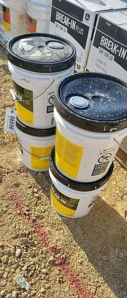 JOHN DEERE 10W-30 BREAK IN OIL - 5 GAL BUCKETS