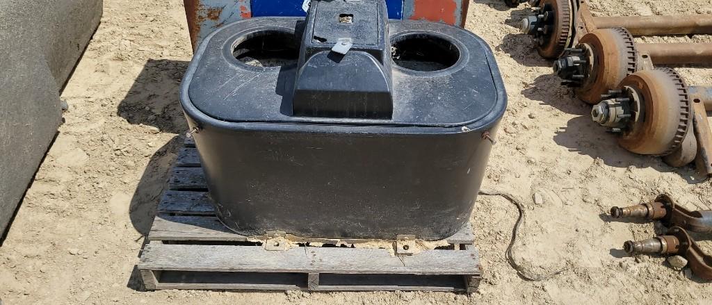 MIRAFOUNT CATTLE WATERER