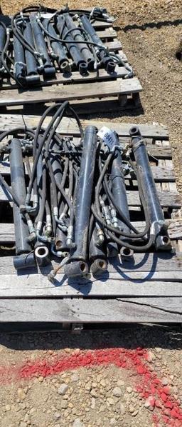 PALLET OF 8 HYDRAULIC CYLINDERS