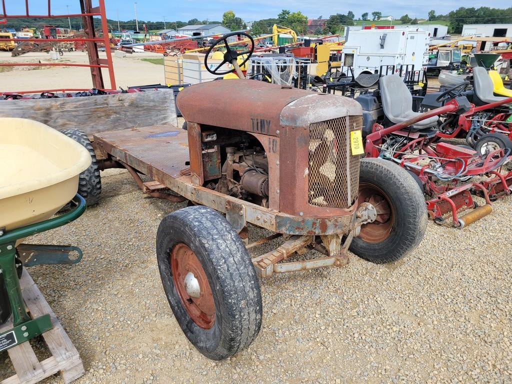 Antique Dual Wheel Chassis