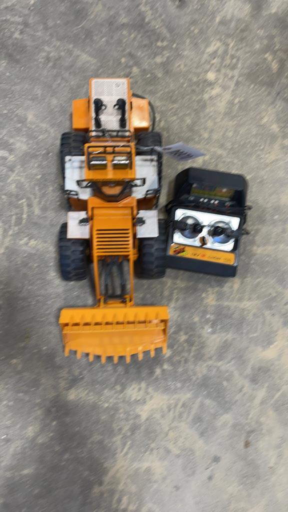 CATERPILLAR BATTERY REMOTE TOYS