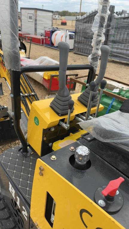 NEW AGT H12 MINI EXCAVATOR
