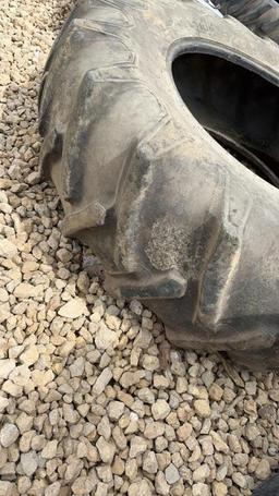 FIRESTONE 18.4 X 34 TRACTOR TIRE