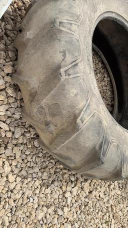 FIRESTONE 18.4 X 34 TRACTOR TIRE