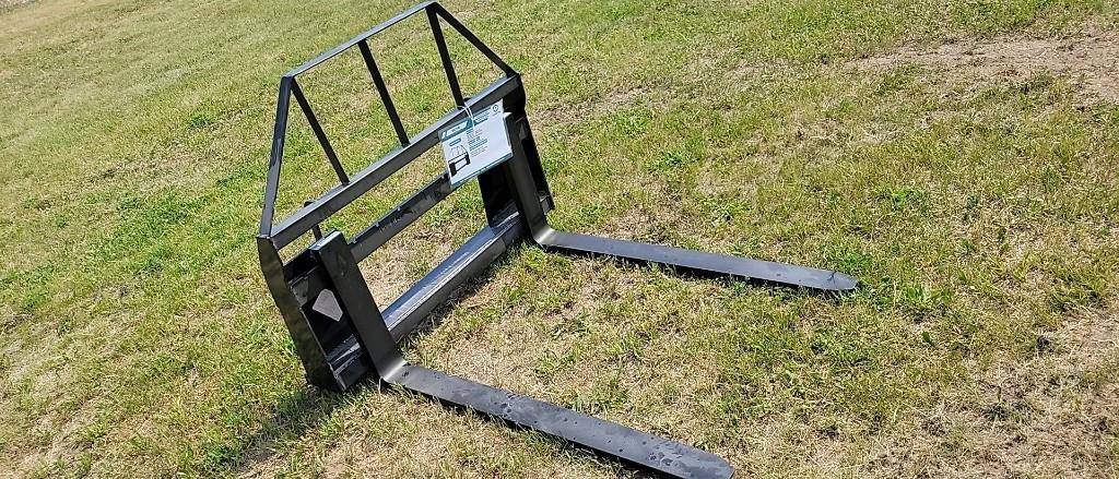 NEW AGT 48" SKID STEER PALLET FORKS ON FRAME