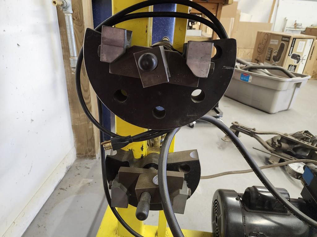 2008 JD Squared Model 4 Hydraulic Tube Bender