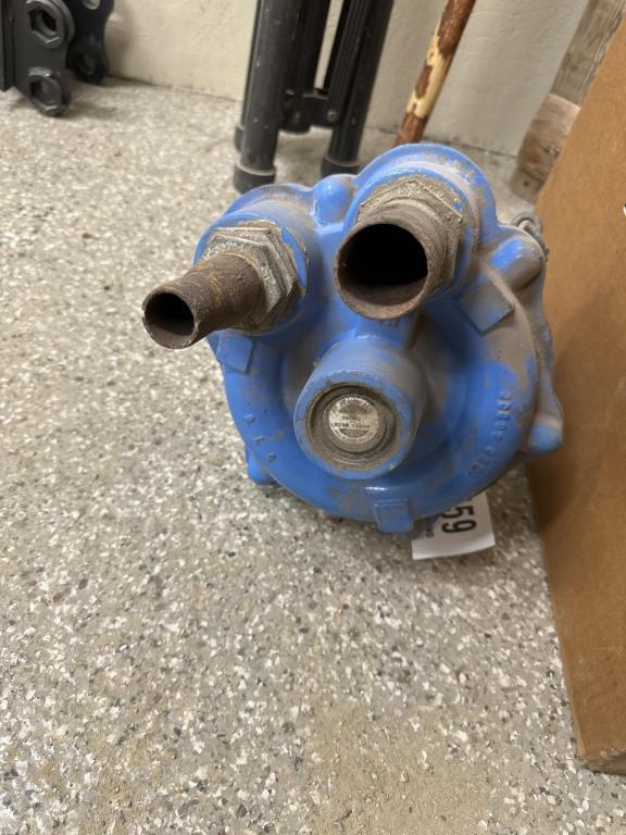 SPRAYER PUMP
