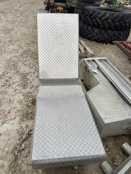 ALUMINUM TOOL BOX