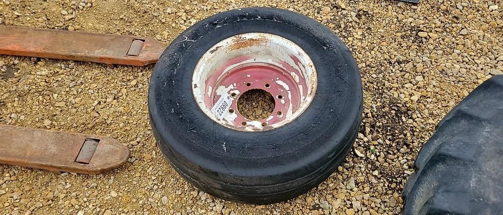 8 BOLT 16" IMPLEMENT RIM W/ 12.5L -16 TIRE