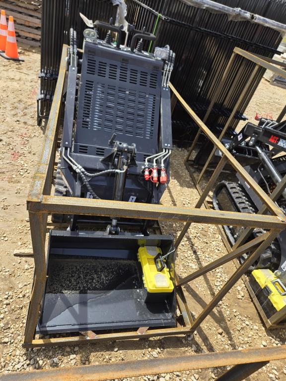 AGT SKID STEER LOADER