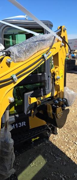 AGT H13R EXCAVATOR