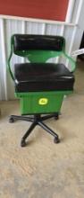 JOHN DEERE SWIVEL CHAIR ON CASTERS