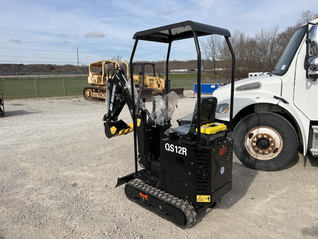 Agt Qs 12r Excavator +
