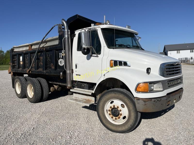 2004 Sterling Acterra tandem dump truck - VUT