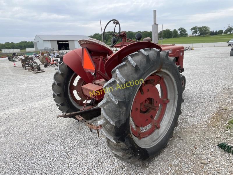 Farmall H Tractor