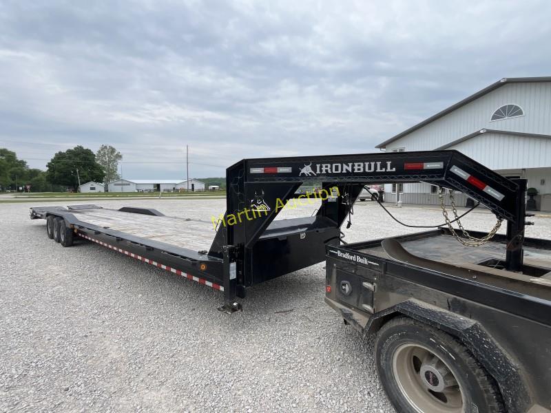 2022 Flatbed/ Carhauler Trailer IST