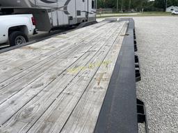 2022 Flatbed/ Carhauler Trailer IST