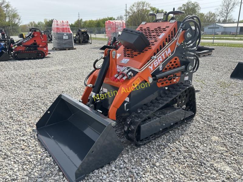 Dingo Mini Skid Steer Loader+