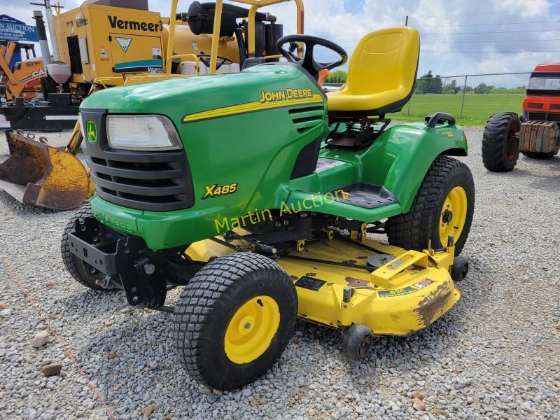 John Deere X485