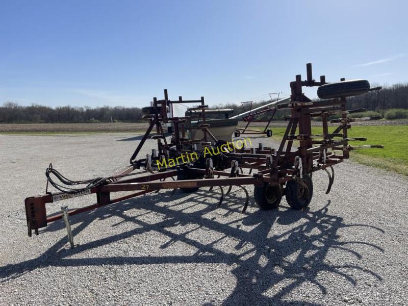 Wil Rich Field Cultivator +