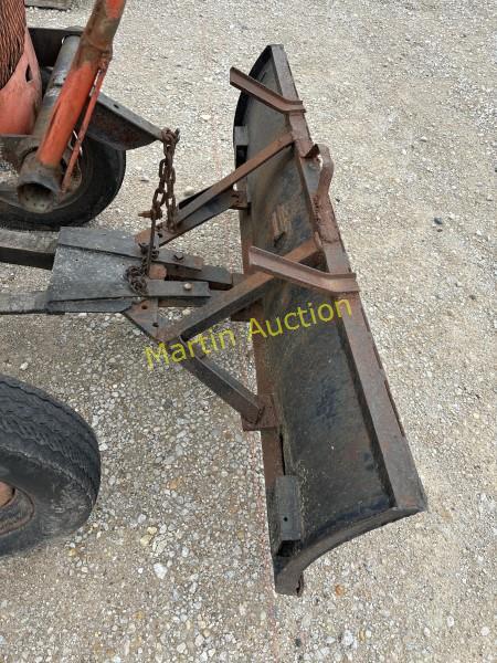 Allis Chalmers Tractor- Runs