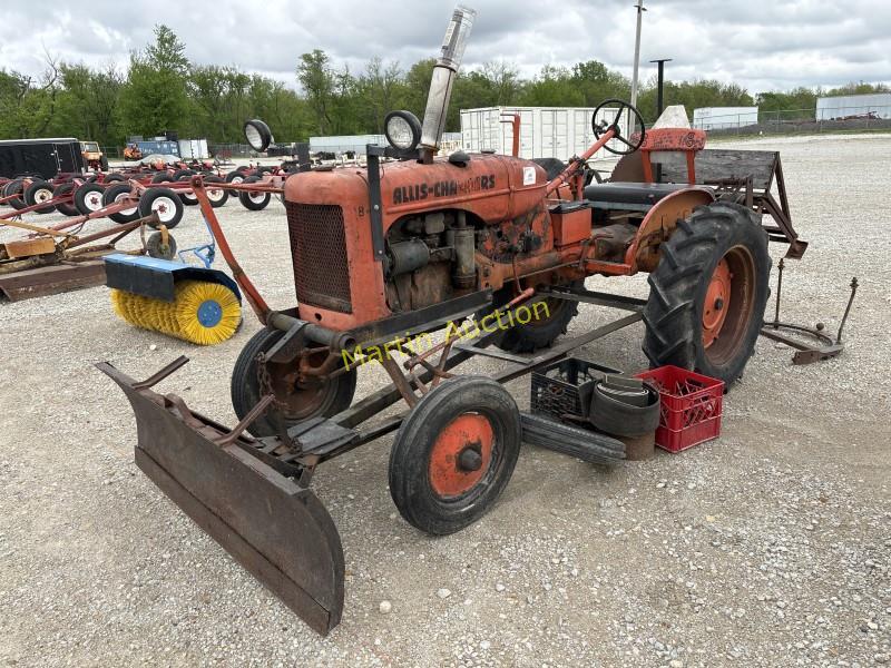 Allis Chalmers Tractor- Runs