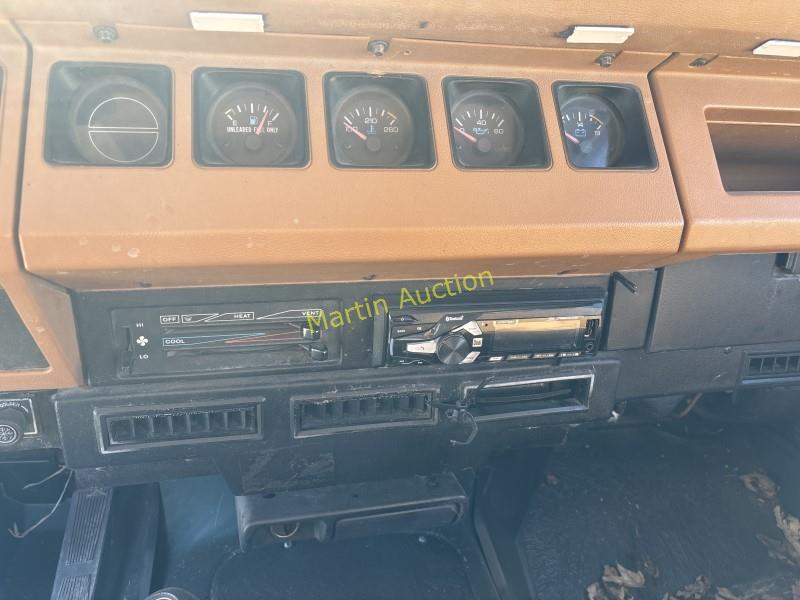 1993 Jeep Wrangler, 6cyl, Auto Trans