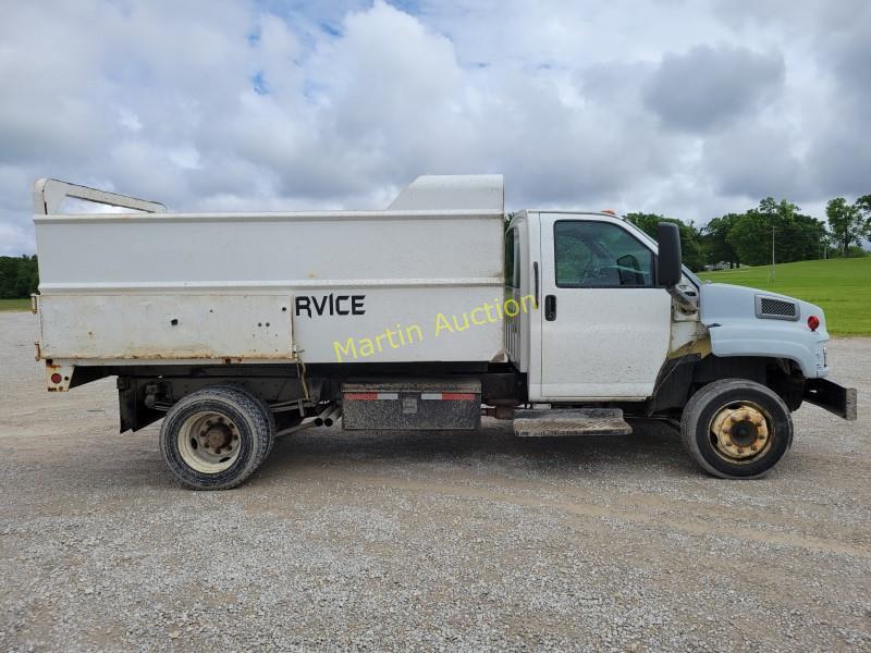 2004 GMC C550 C5C042 VUT