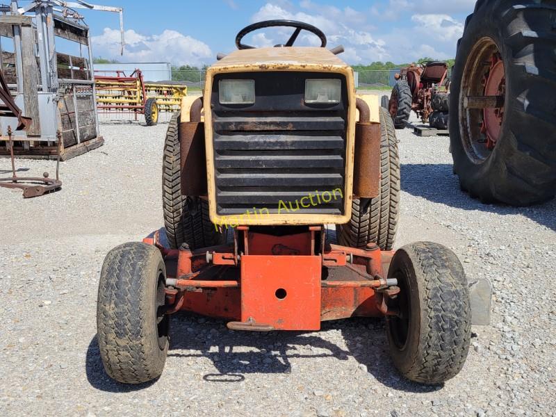 Case 446 Lawn Tractor