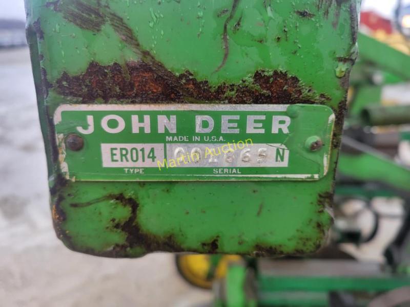 John Deere 6 Row Rear Mount Cultivator