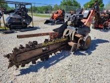 Ditch witch 1220 trencher, runs and operates