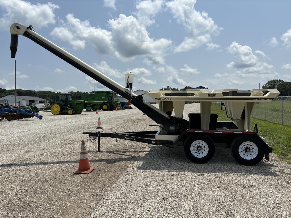2011 Meridian 4SE Seed Titan *Wilson Closeout 217-620-9660