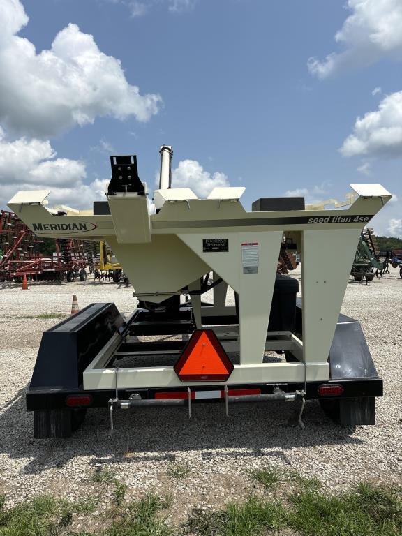 2011 Meridian 4SE Seed Titan *Wilson Closeout 217-620-9660