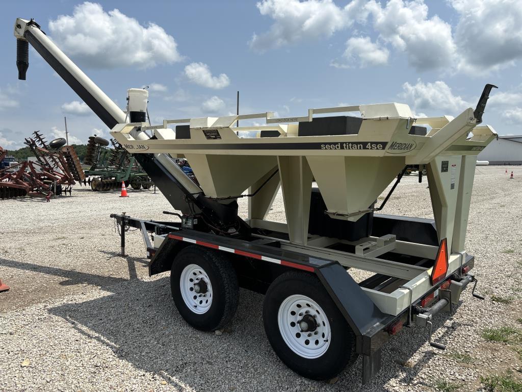 2011 Meridian 4SE Seed Titan *Wilson Closeout 217-620-9660