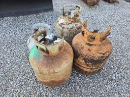 propane tanks (4)