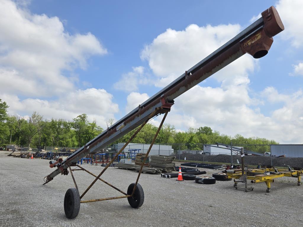 Hutchinson 8" Auger * 30 Ft