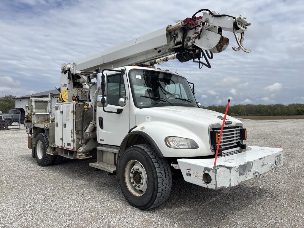 2005 Freightliner M2 VUT