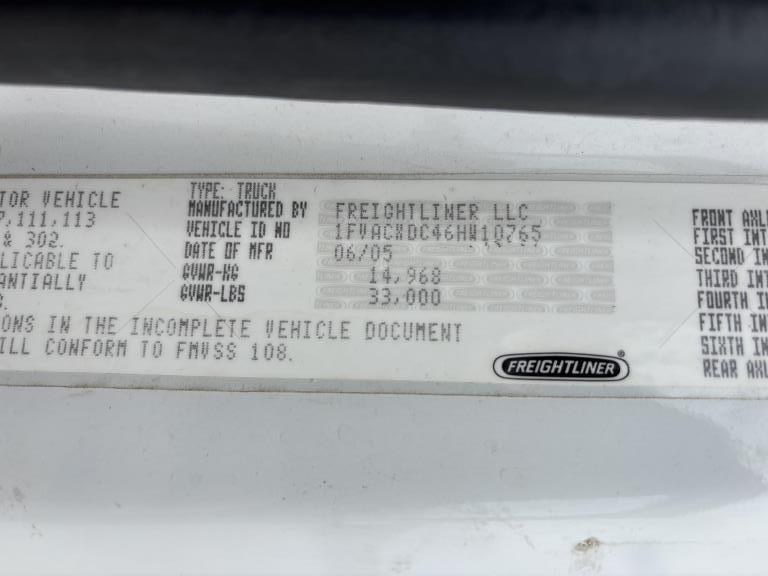 2005 Freightliner M2 VUT