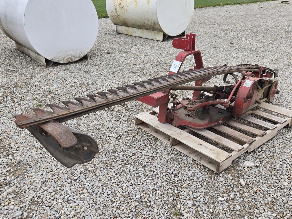IH 1300 Sickle Bar Mower *