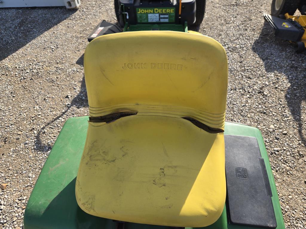 John Deere 345 +