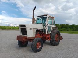 Case 1370 tractor *