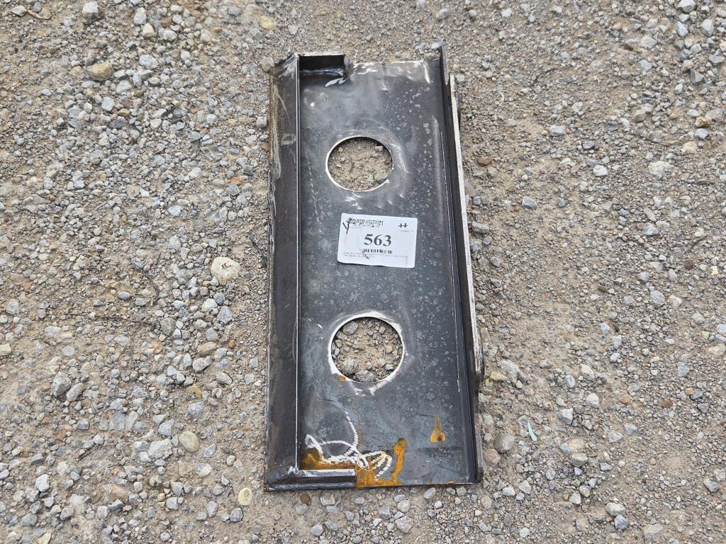 Dingo Skid Steer Mounting Plate GIYI 2025 +
