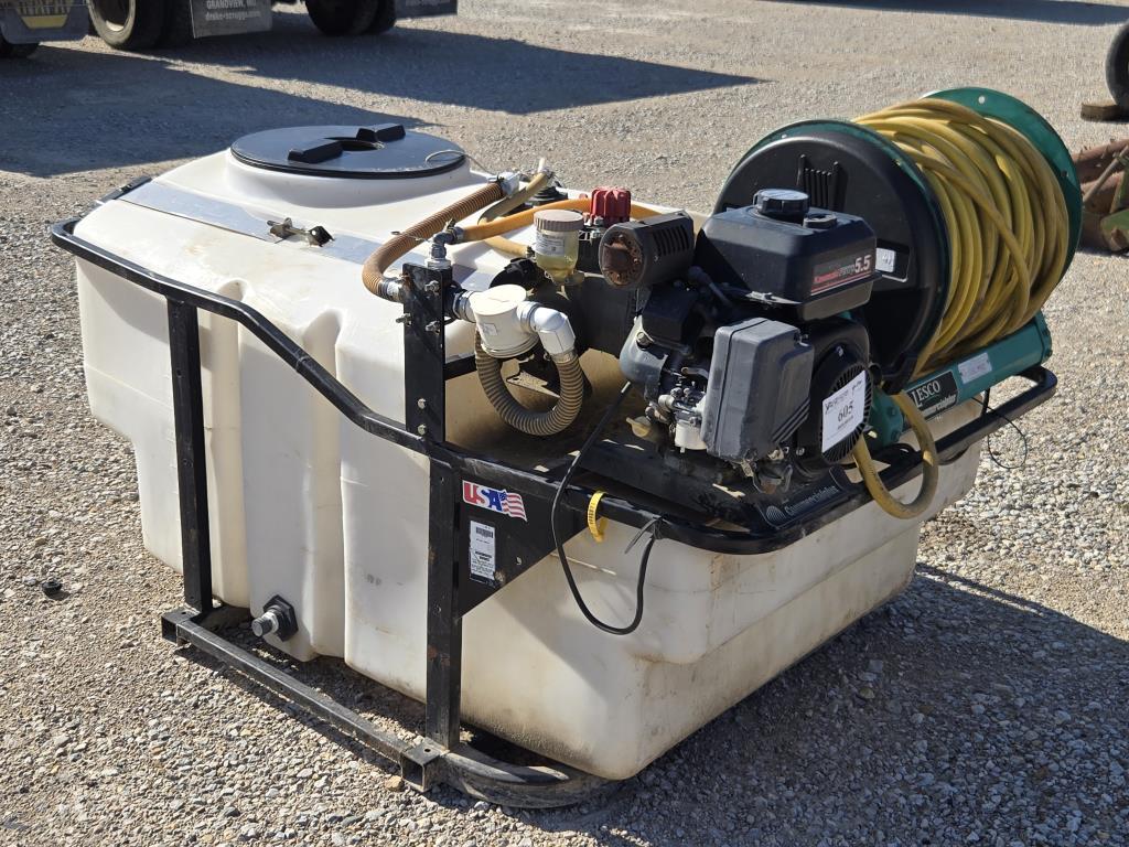 Lesco 200 Gal Gas Powered Sprayer +