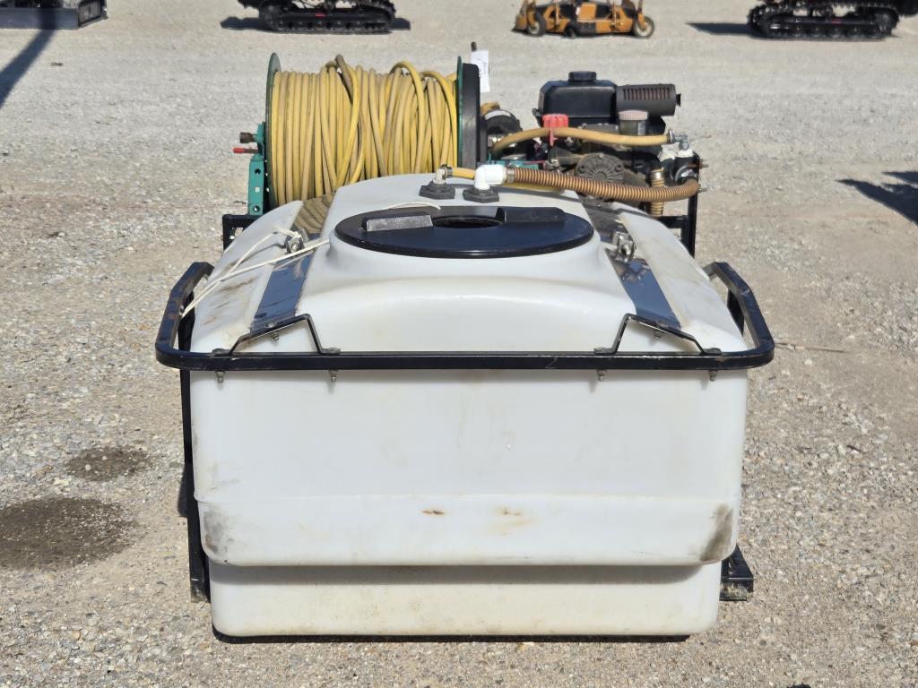 Lesco 200 Gal Gas Powered Sprayer +
