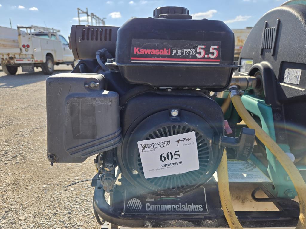 Lesco 200 Gal Gas Powered Sprayer +