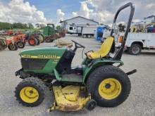 John Deere 4100,
