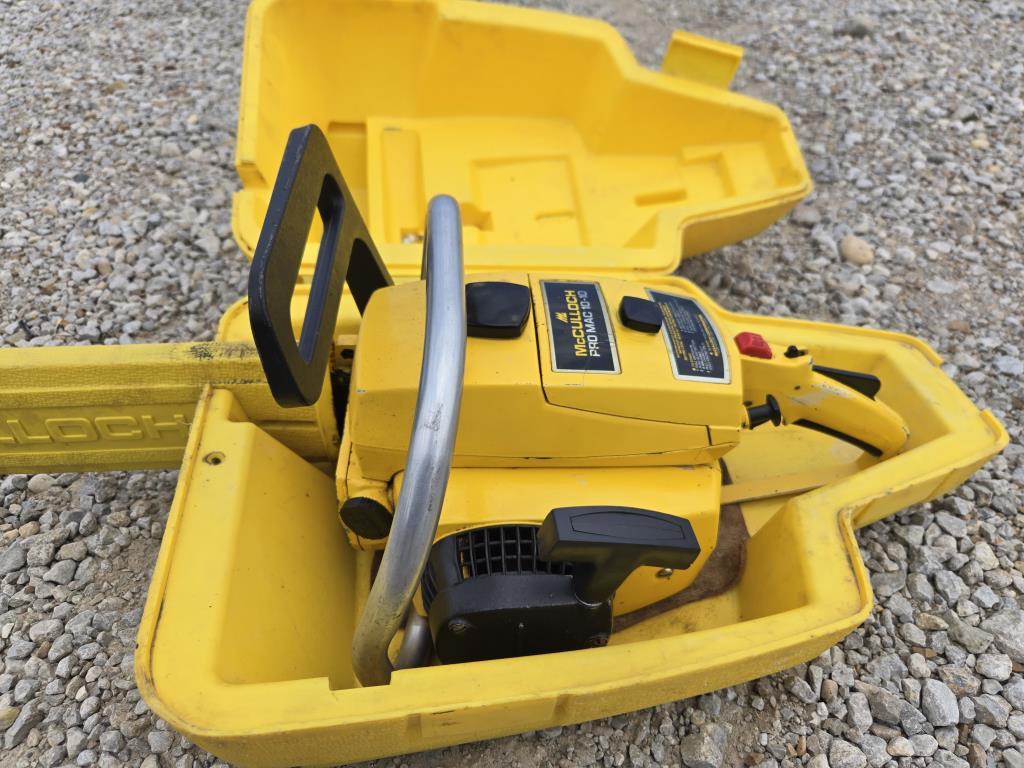 McCollugh Gas Chainsaw