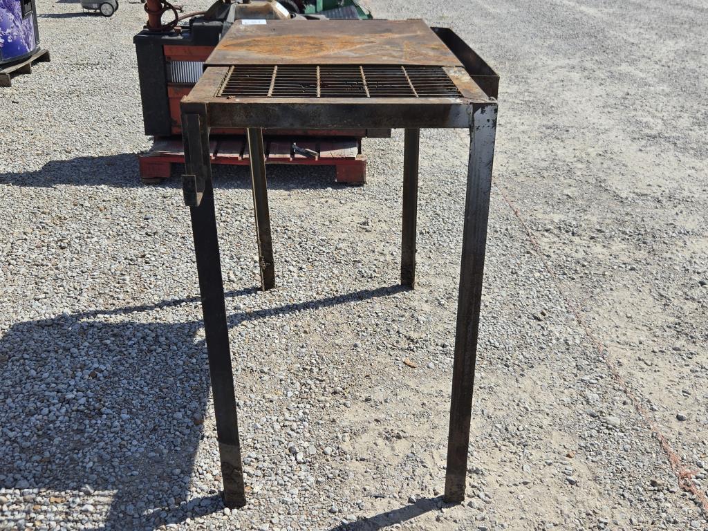 Metal Work Bench