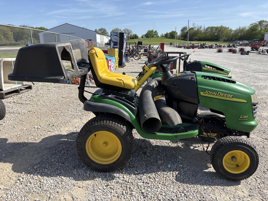 John Deere L130